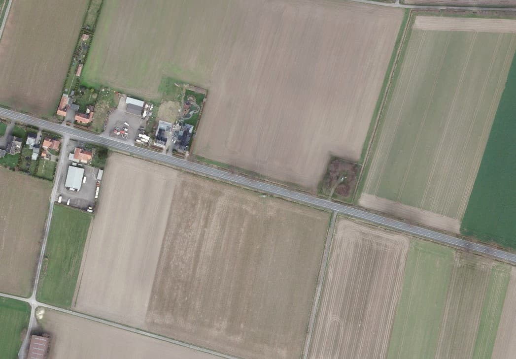 Plan/Skizze zum Freileitungsbau an der Lübbecker Straße (Mast 2) inkl. Projektangaben und Bauzeiten.