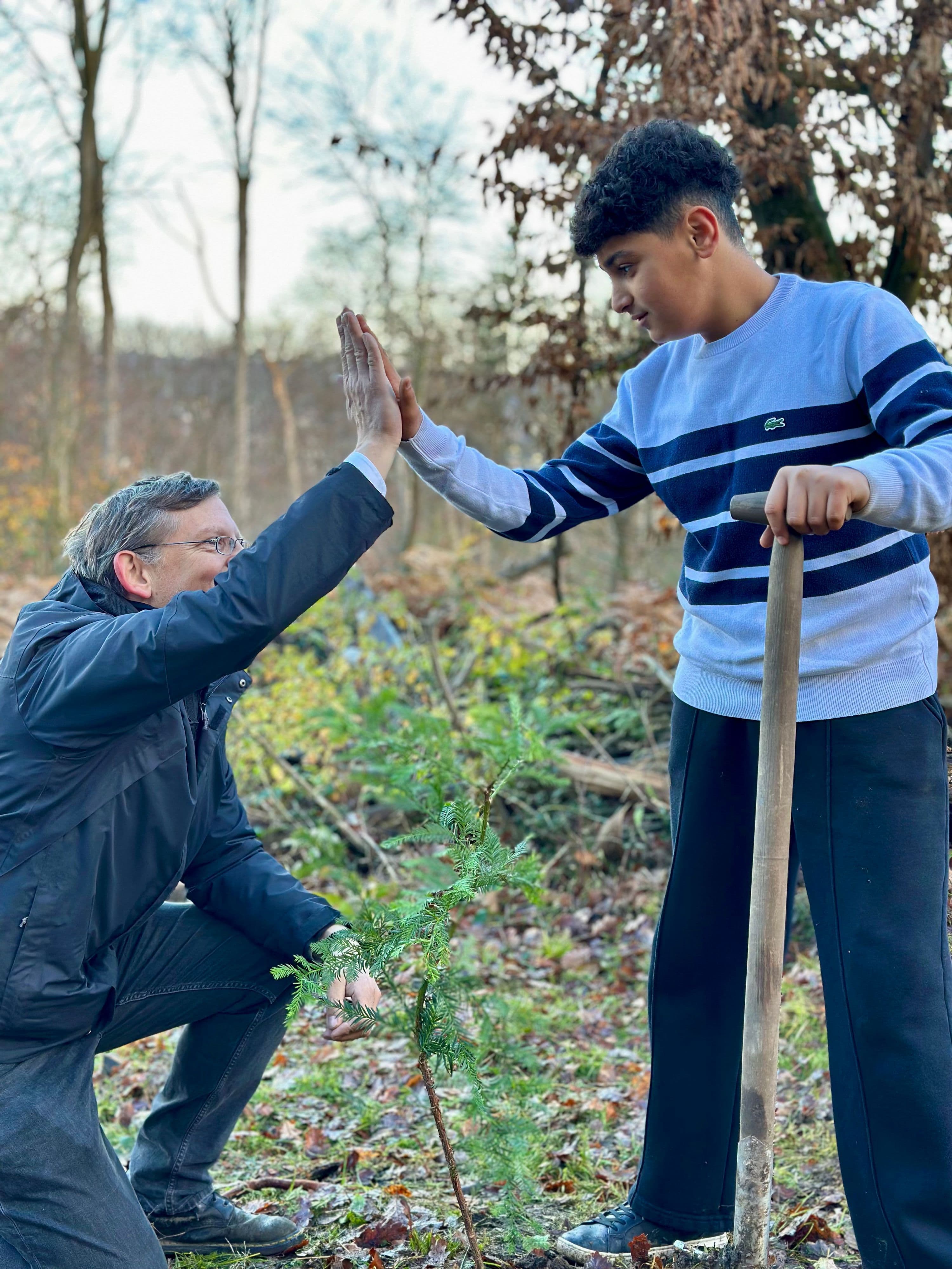 500 Bäume für den Schulenberger Wald gepflanzt
