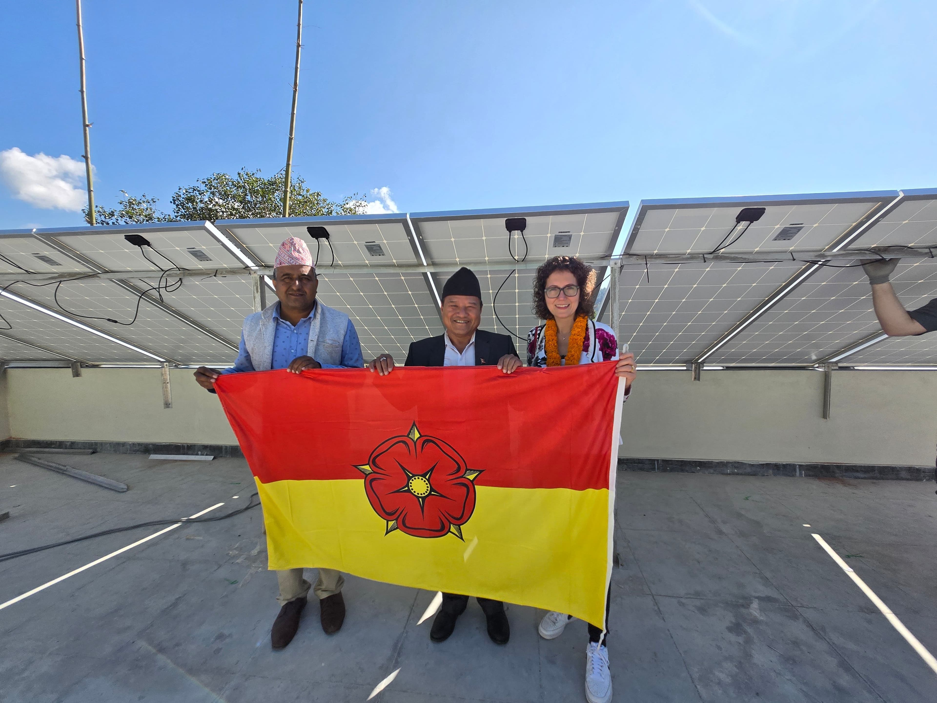 Detmold stärkt Nepal mit nachhaltiger Energie