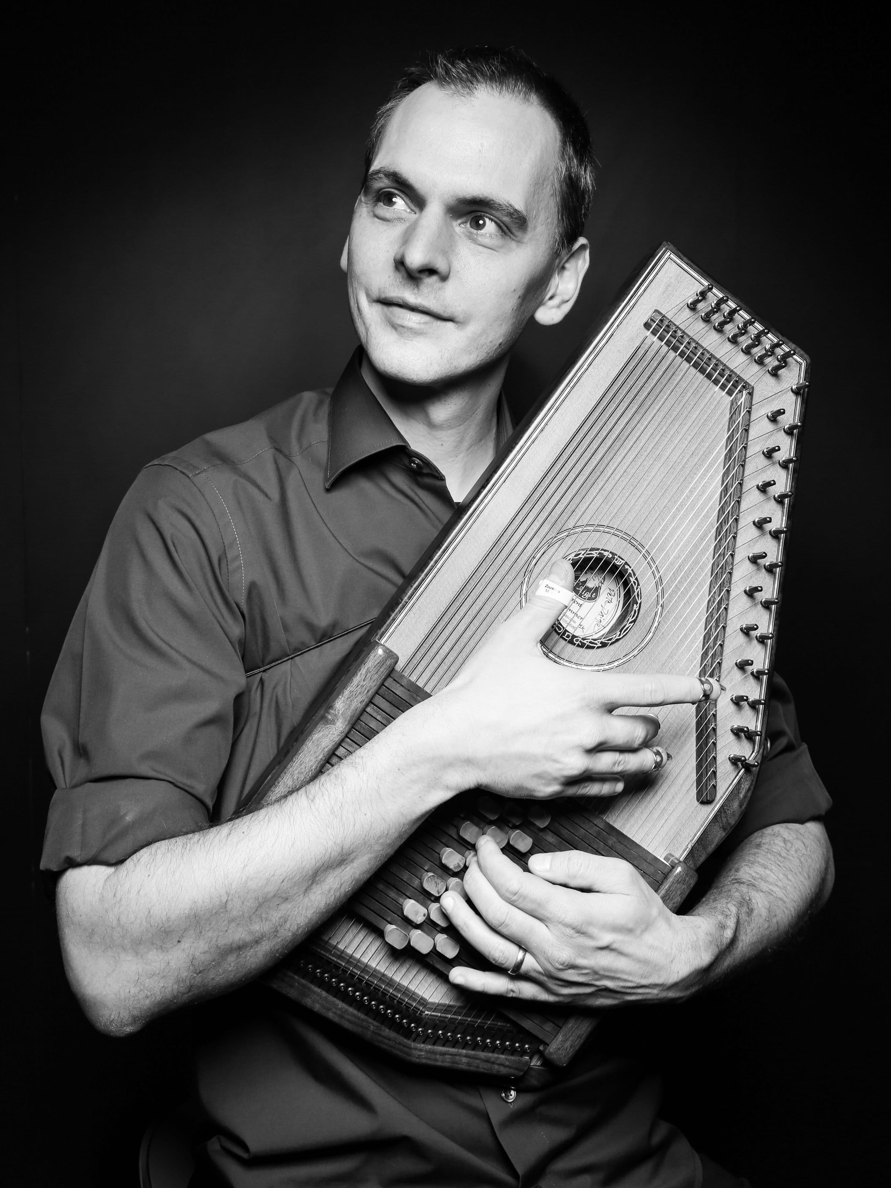 Einzigartiges Autoharp-Konzert in Menden