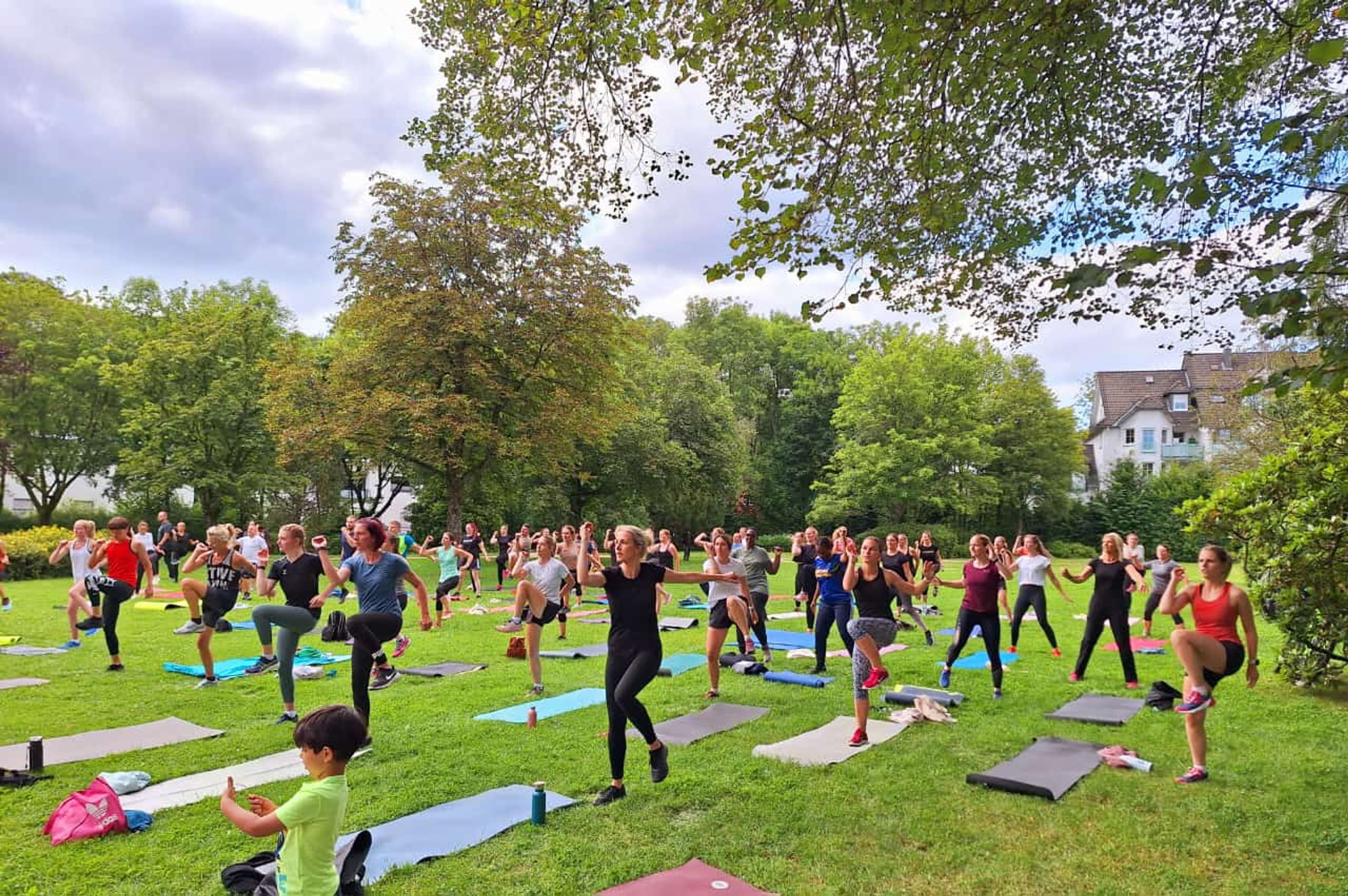 Kostenloses Power-Workout im Rathausgarten