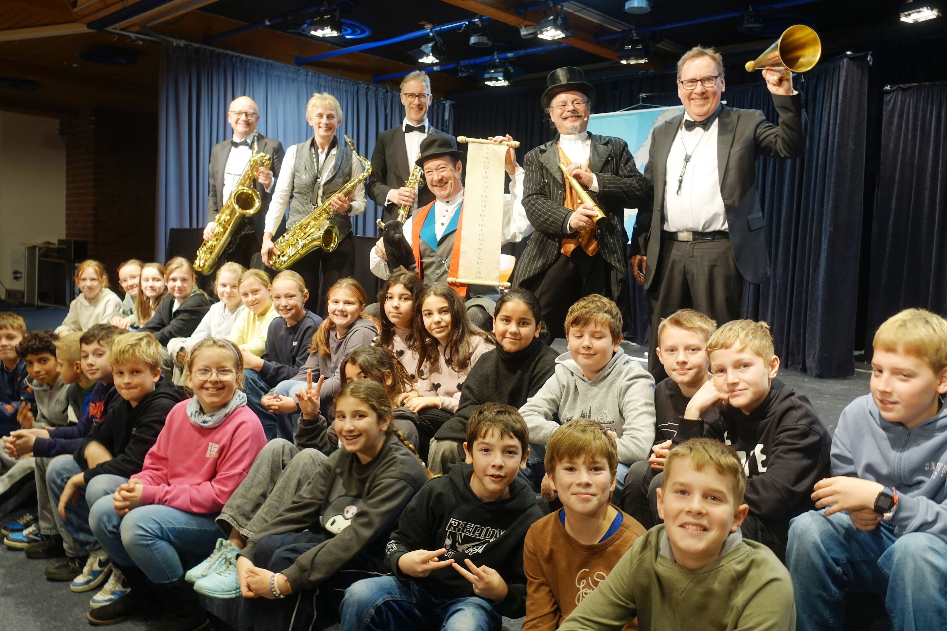 Mit Pindakaas auf Europa-Tour in 28 Tagen