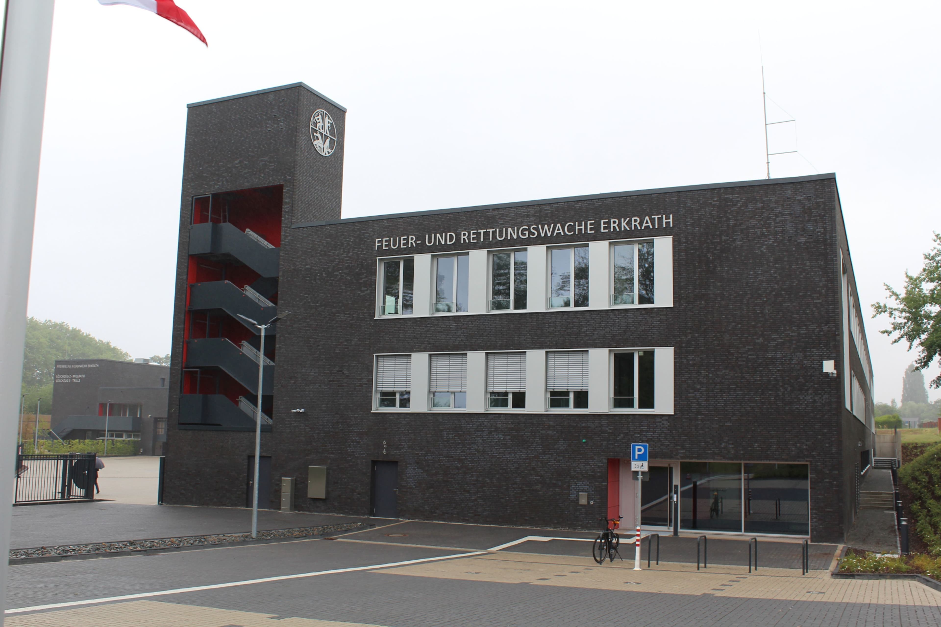 Neue Feuerwache in Erkrath eröffnet