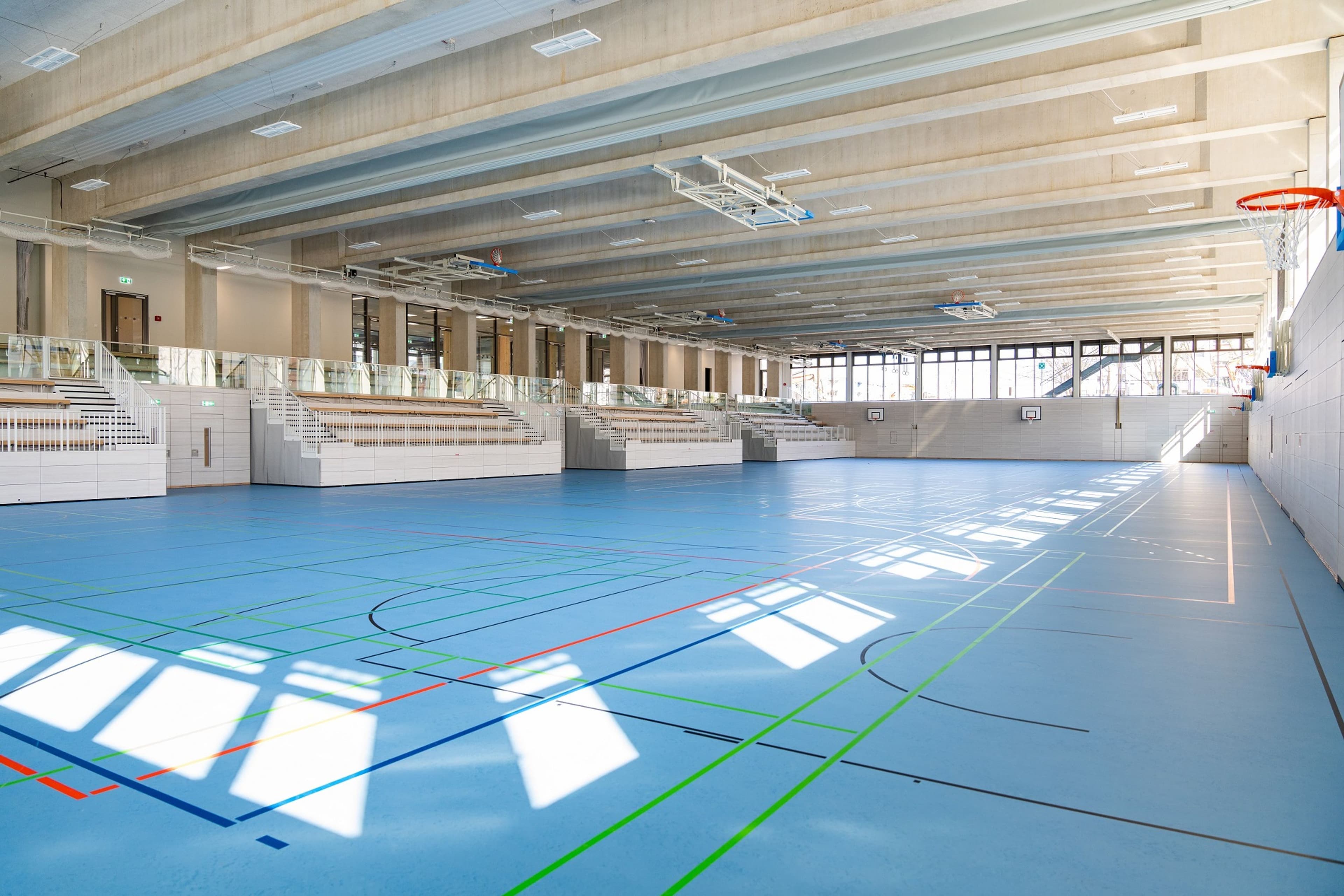 Neue Großsporthalle in Monheim eröffnet