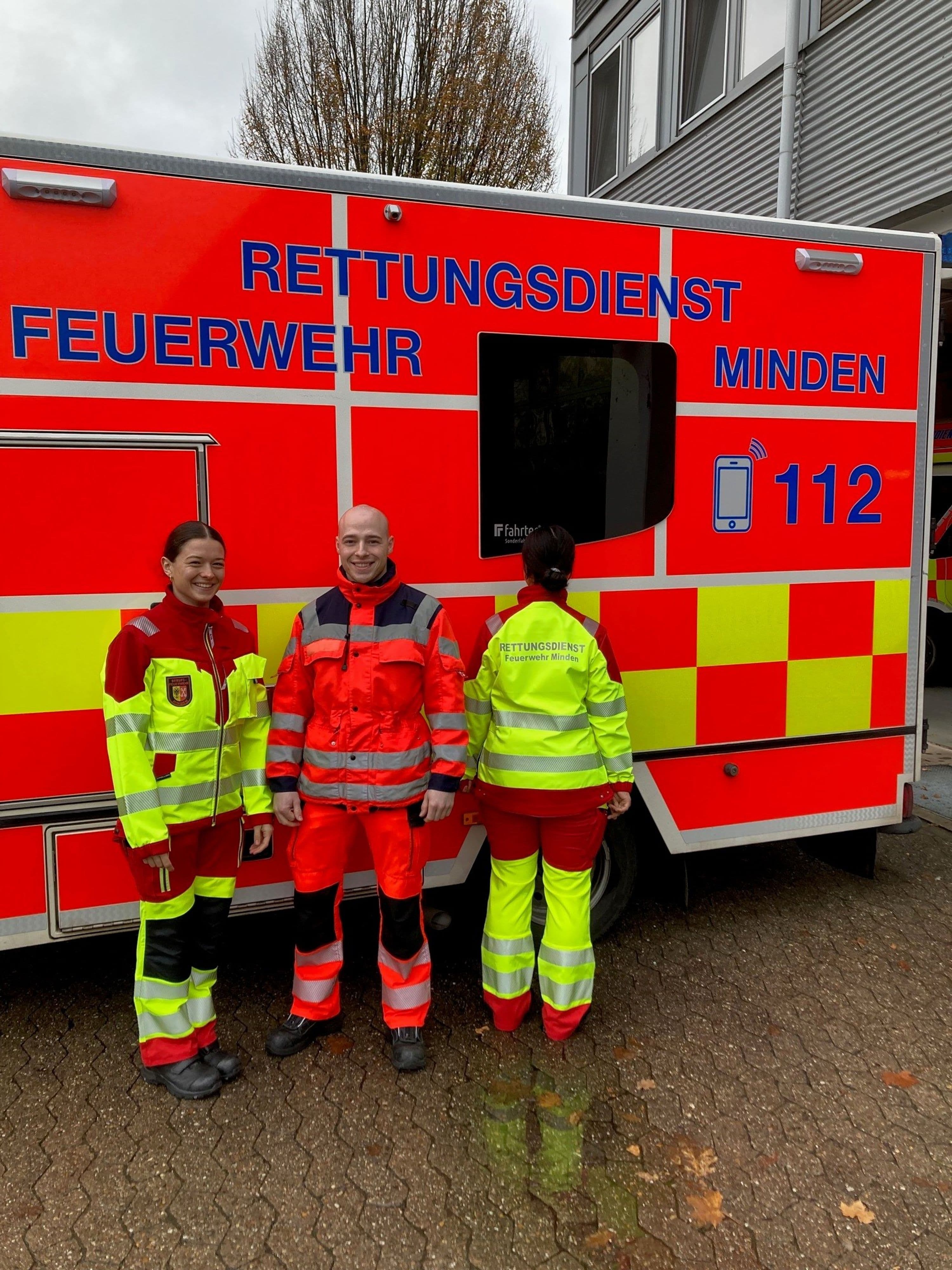 Neue Schutzkleidung für Mindener Rettungsdienst
