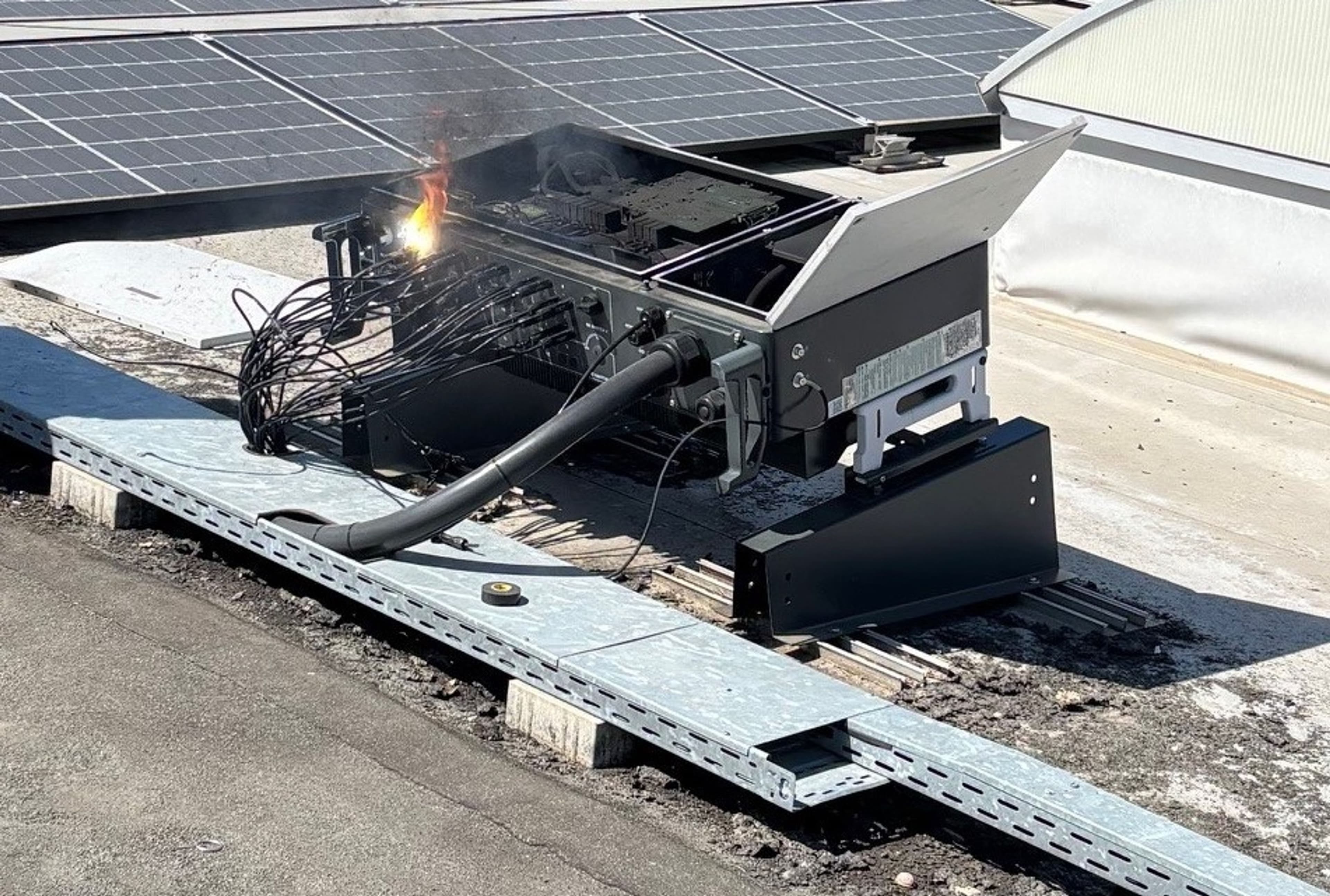 Schneller Einsatz bei PV-unterstütztem Brand