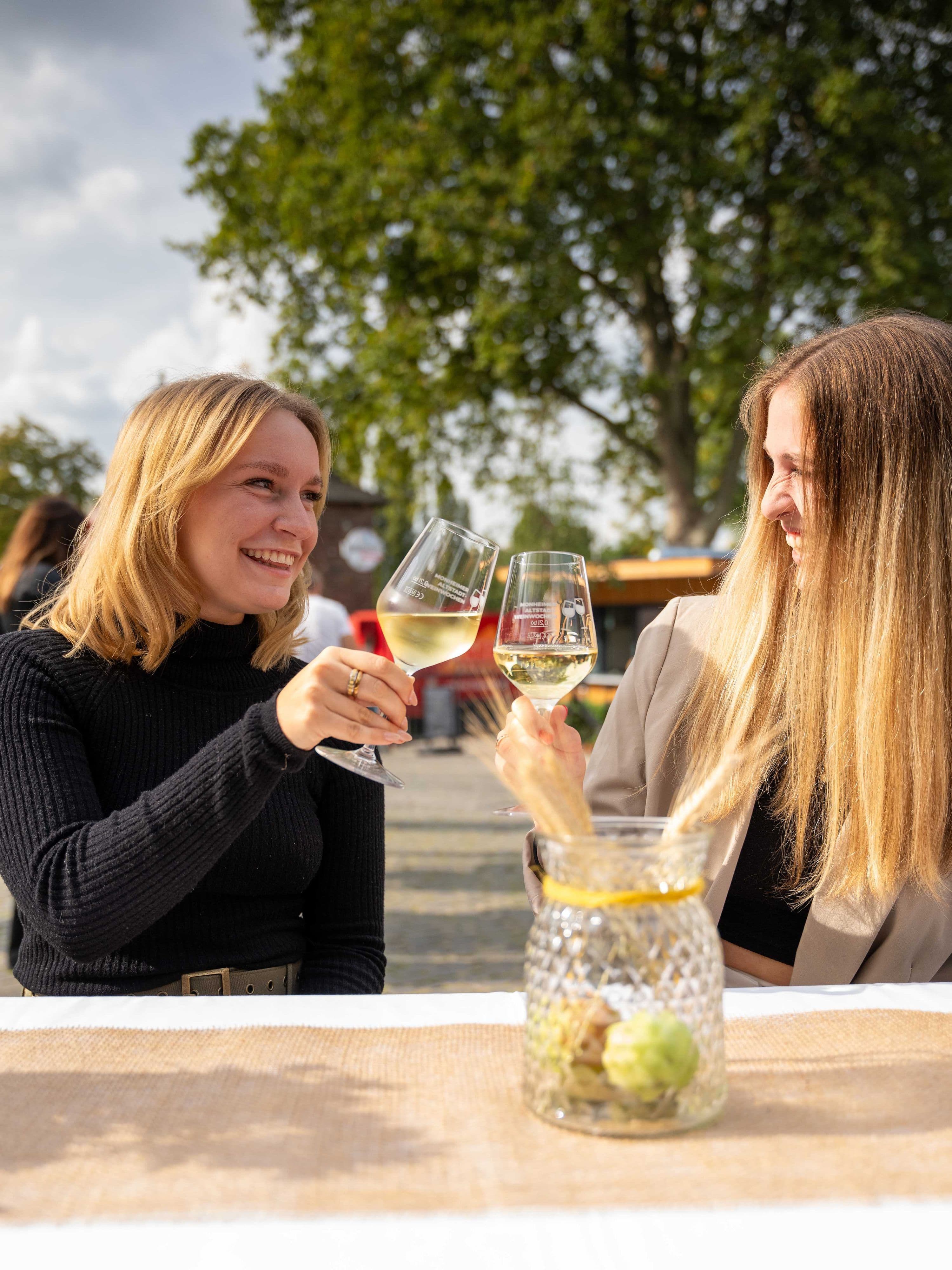 Weinfest in Monheim: Genuss unter freiem Himmel