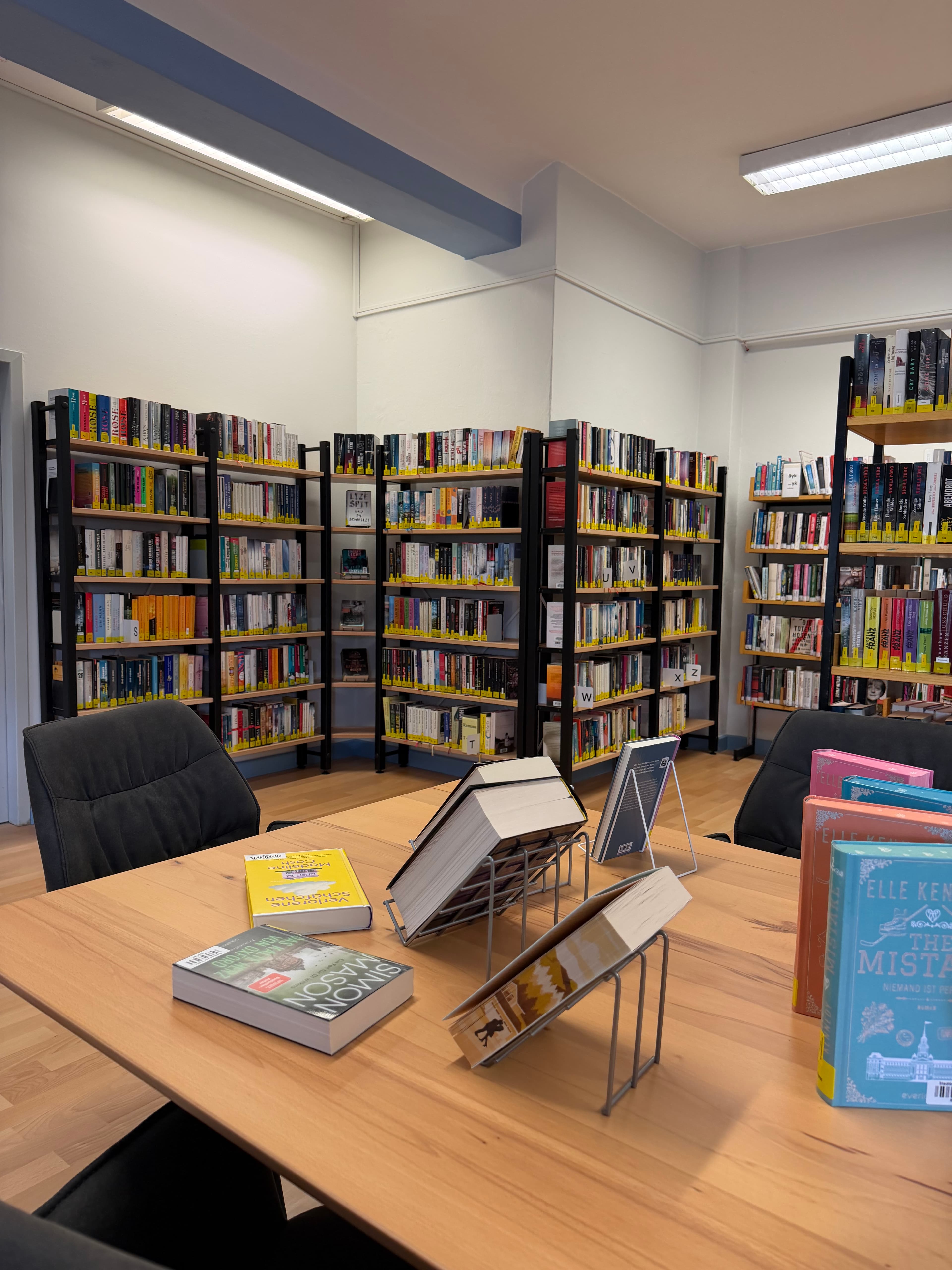Stadtbücherei in der Kulturfabrik wieder vollständig geöffnet