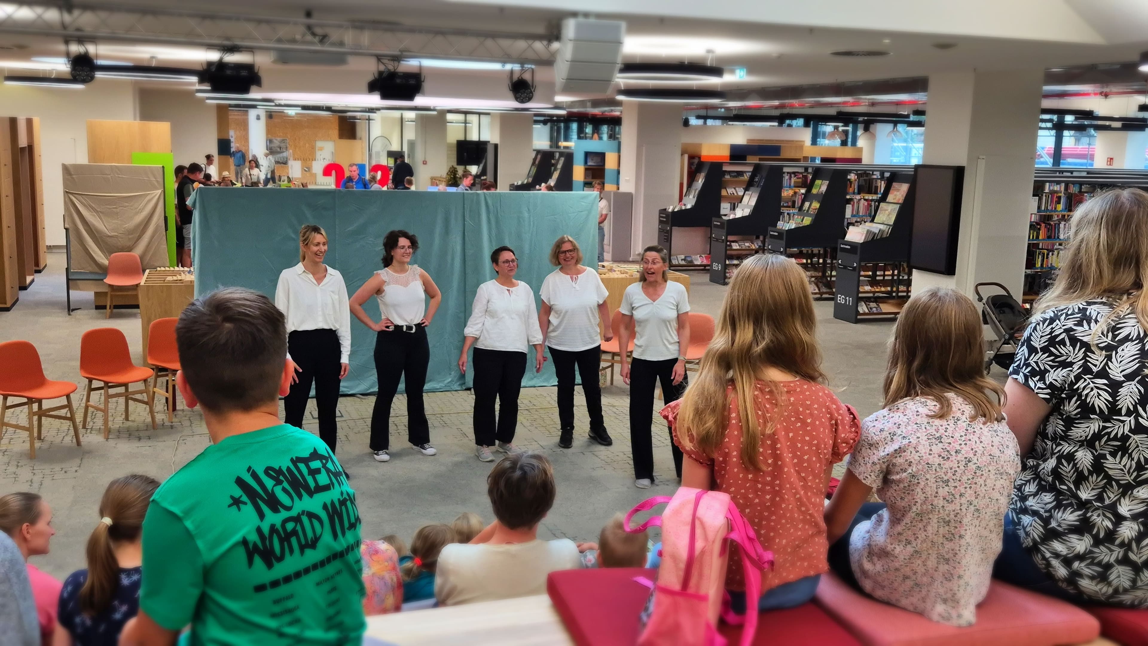 Improvisationstheater eröffnet den SommerLeseClub in Rheine