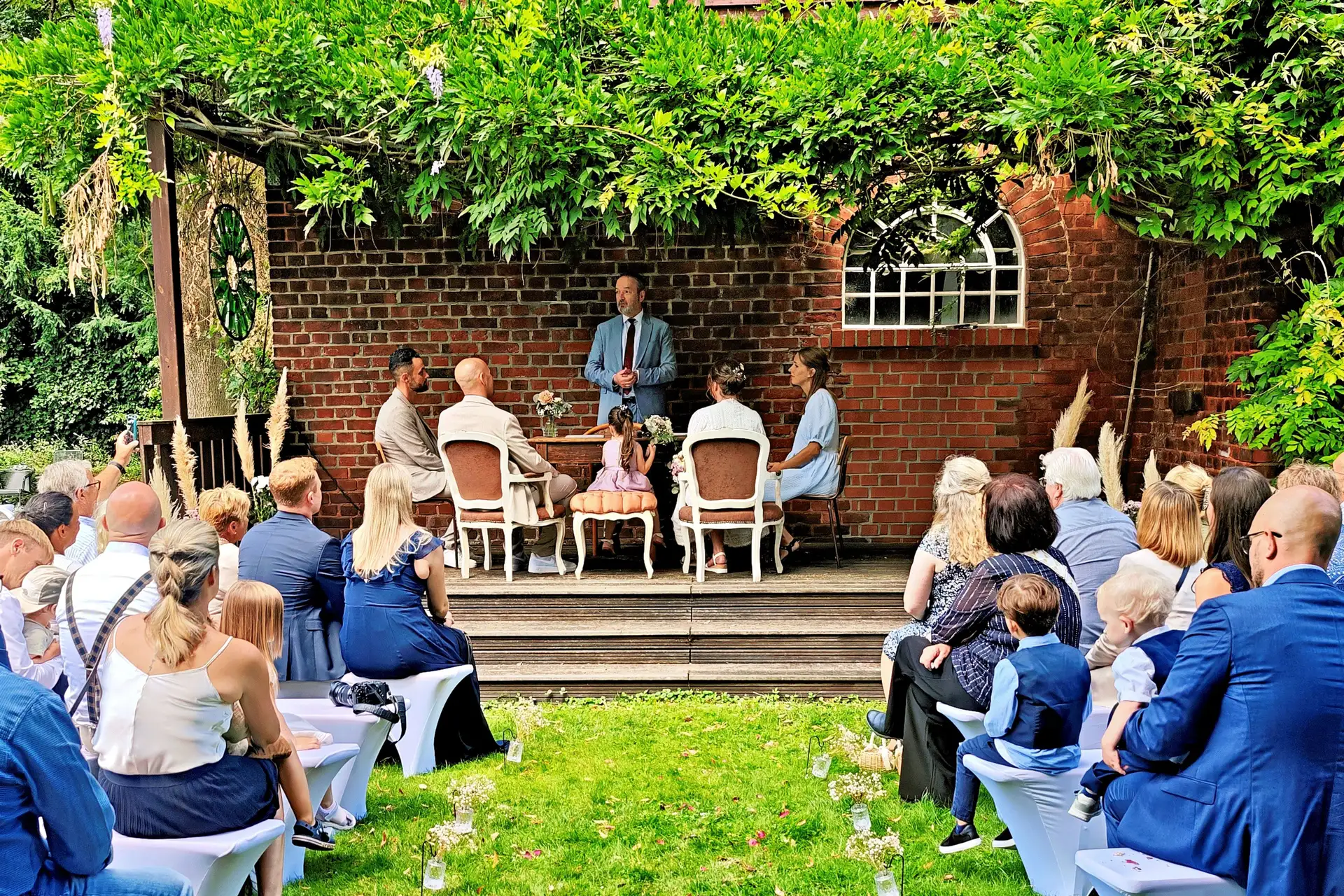 Neuer Trauort in Hilden: Kunst trifft Romantik