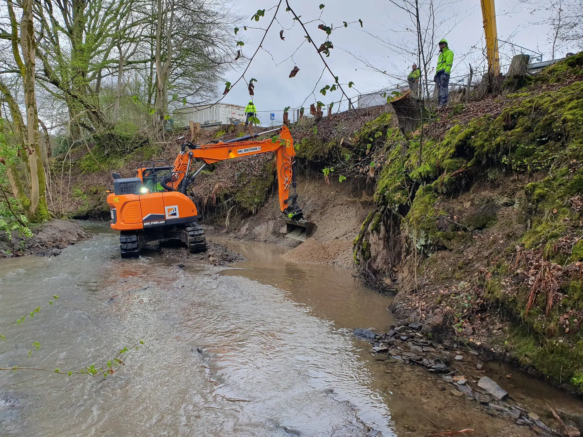 Sanierungsarbeiten am Parkplatz Felderbachstraße