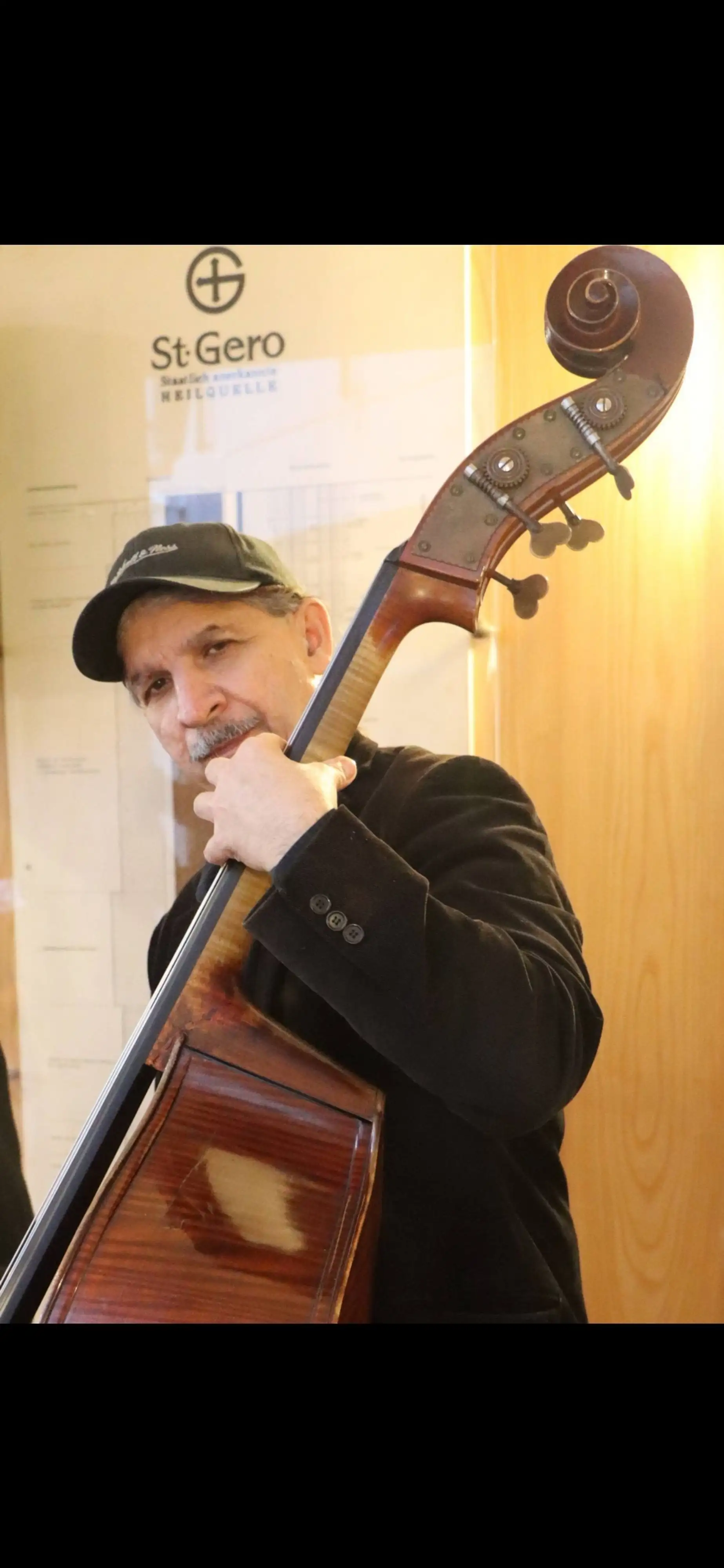 Sinti-Klassiker und Meisterwerke im Spiegelsaal
