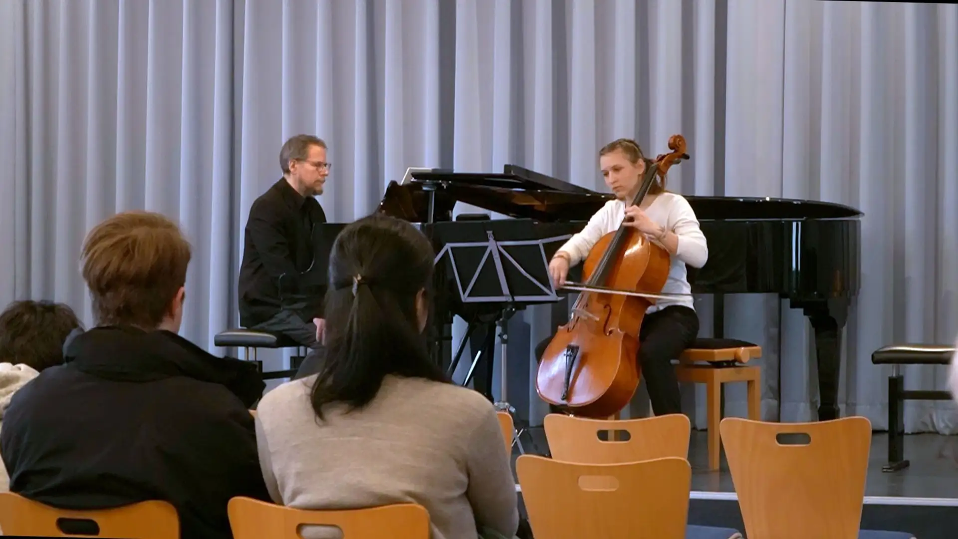 Talente erobern die Bühne: Konzert der 'Jugend musiziert'-Preisträger