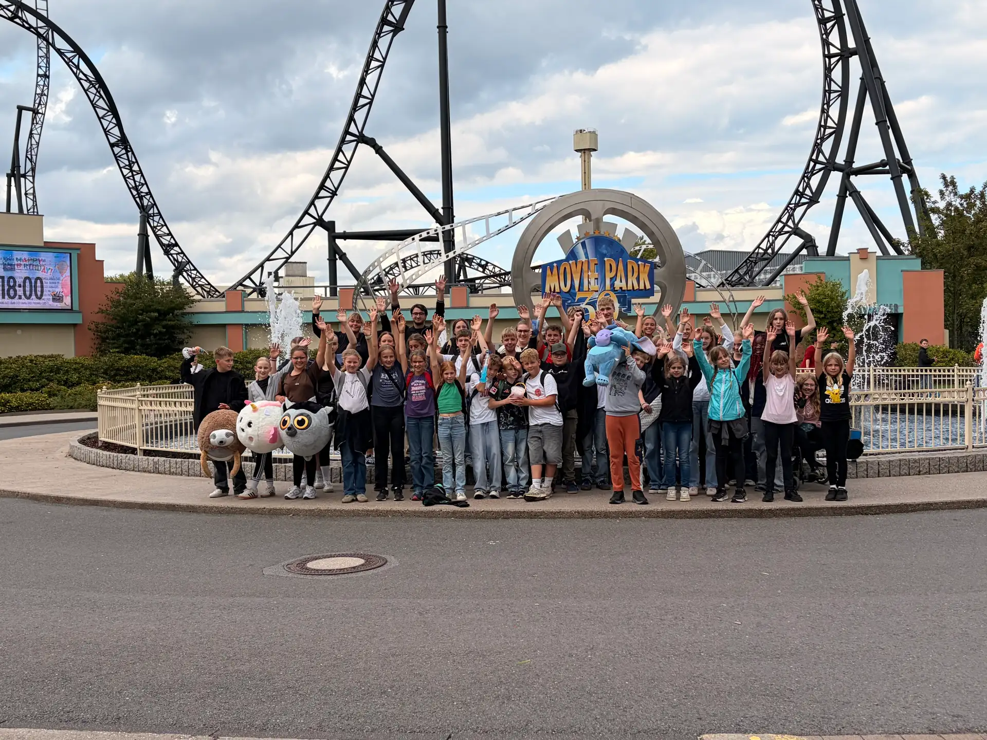 Foto PM Ferienspiele_Aquarell: Kreativität war beim Aquarell-Workshop gefragt – die Ergebnisse wa- ren toll.
