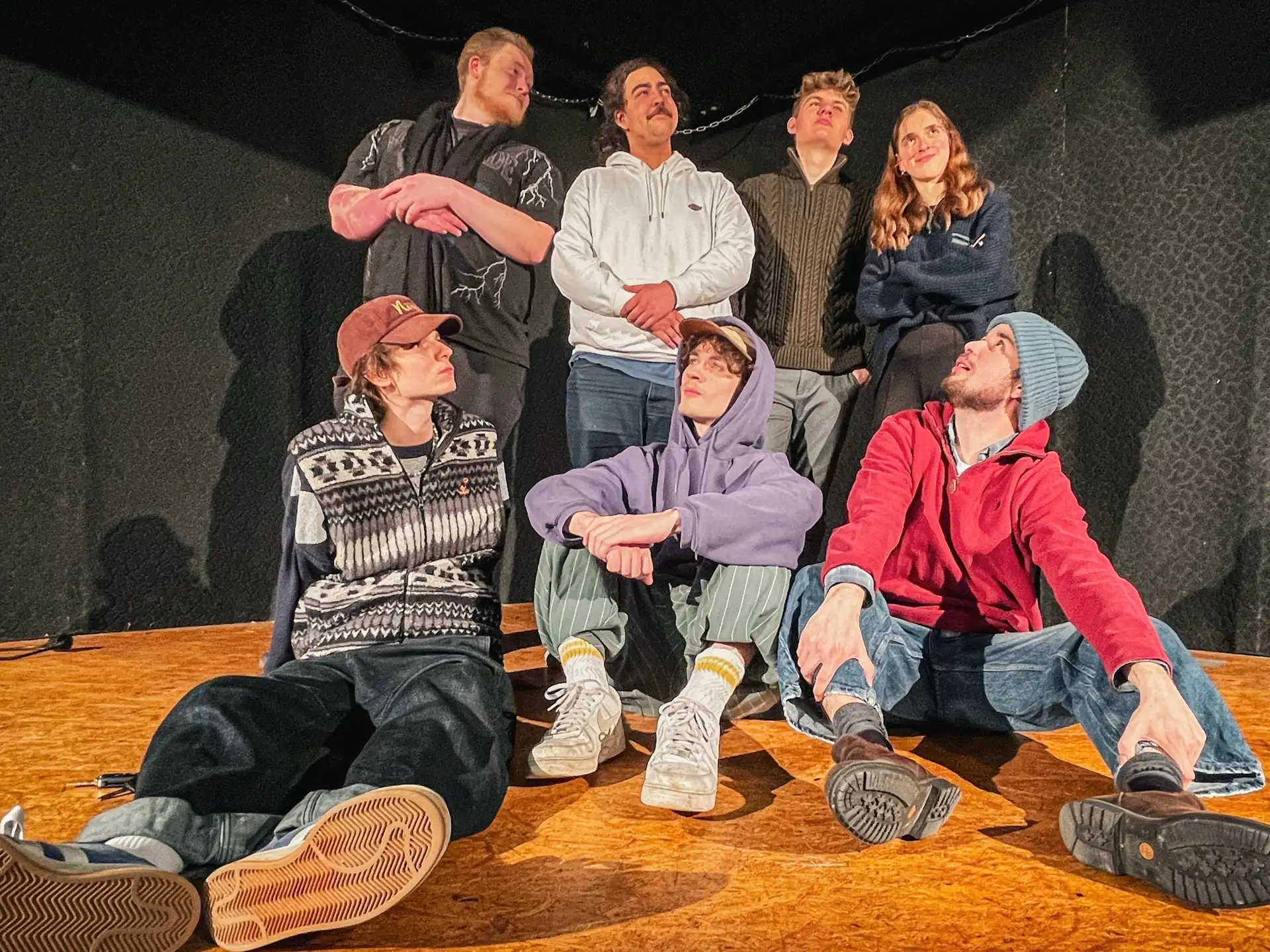 Kabarettgruppe „Tinnitus“ mit dritter Show „Schall und Rauch“ im Freizeithaus West