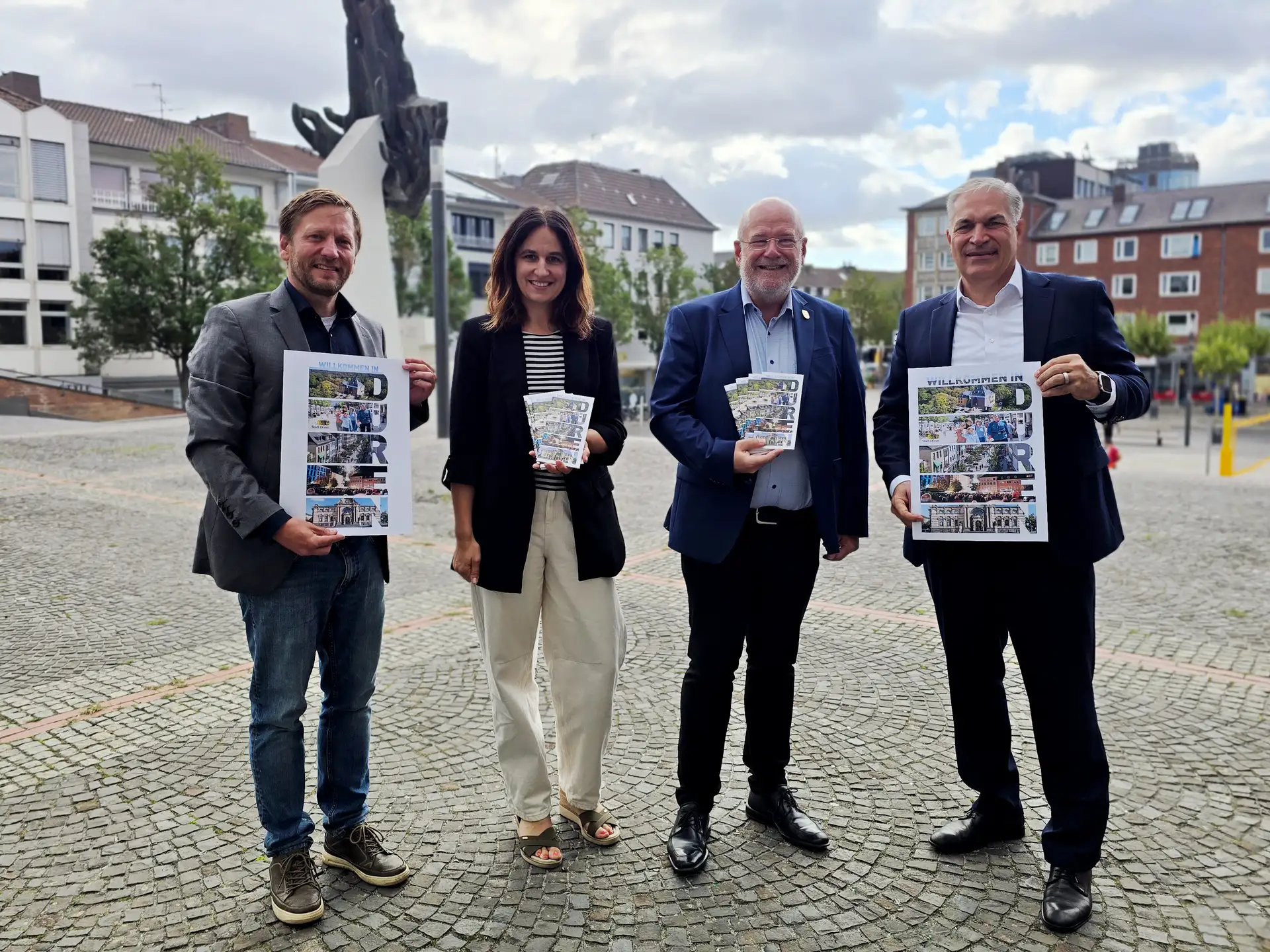 „Willkommen in Düren“: Kostenlose Broschüre als kompakter Stadtwegweiser