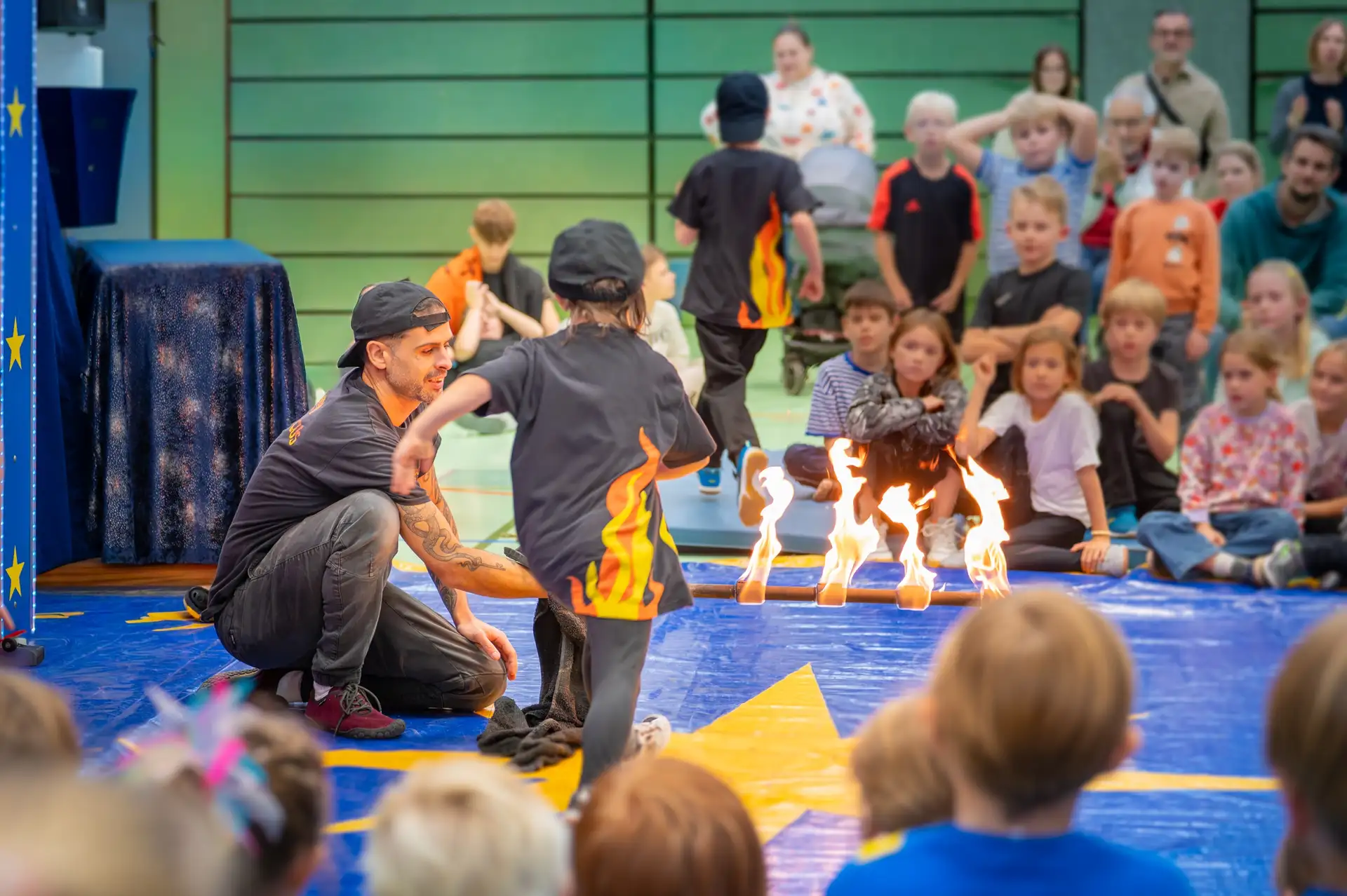 Der Kölner Spielecircus veranstaltet Mitmachaktionen für Kinder. © Stadt Hürth/Giuseppe Piliero