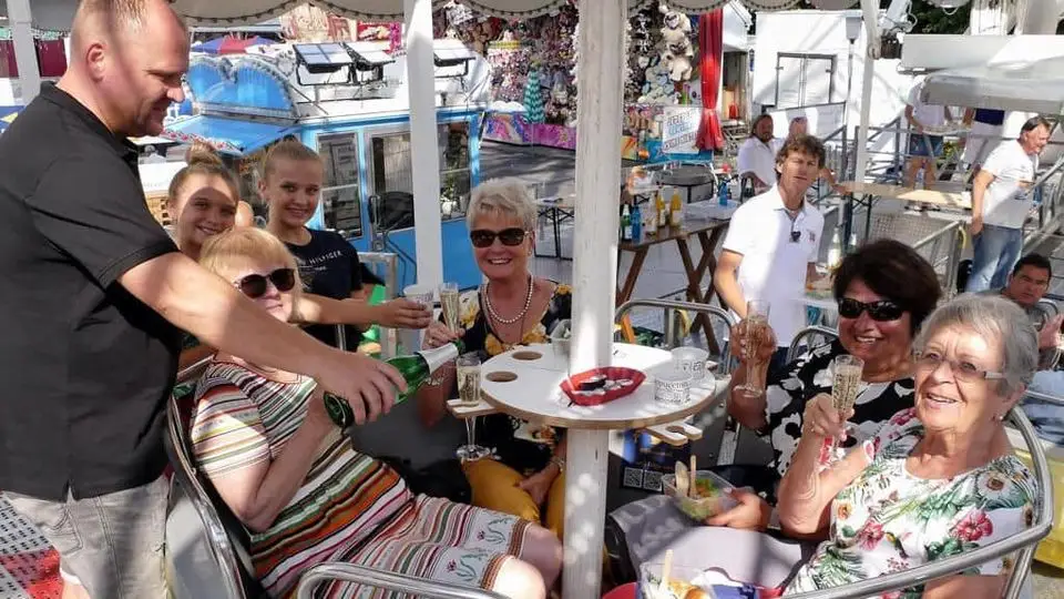 Fröhliche Osterüberraschung auf Hattingens Spielplätzen