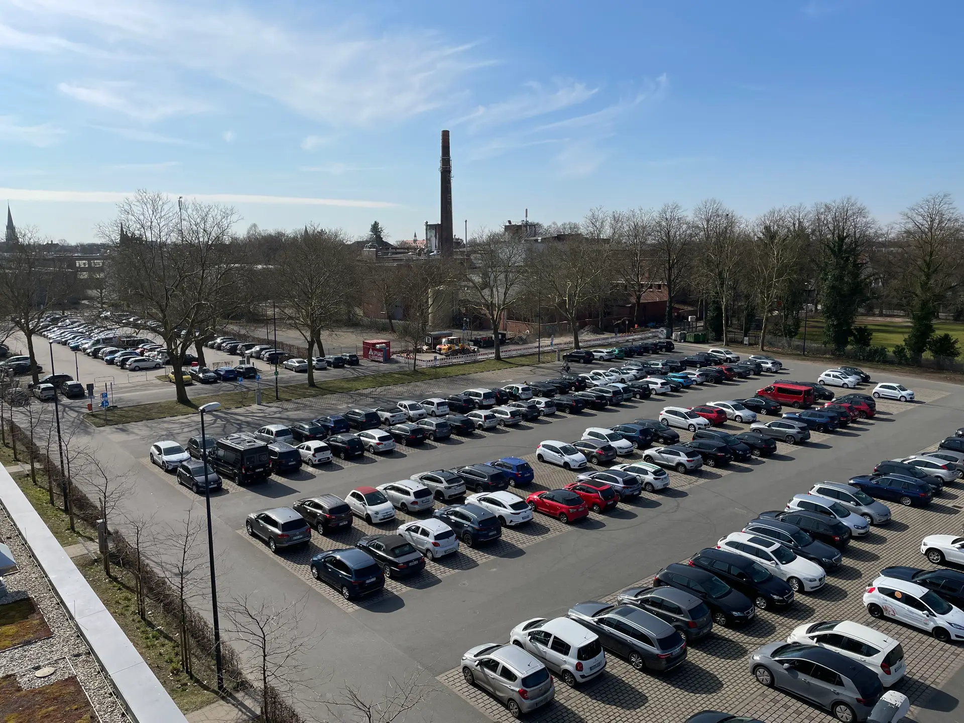 Für Parkplätze mit Tagestarif, unter anderem auf dem Marktplatz, gibt es ab September auch Monatstickets.