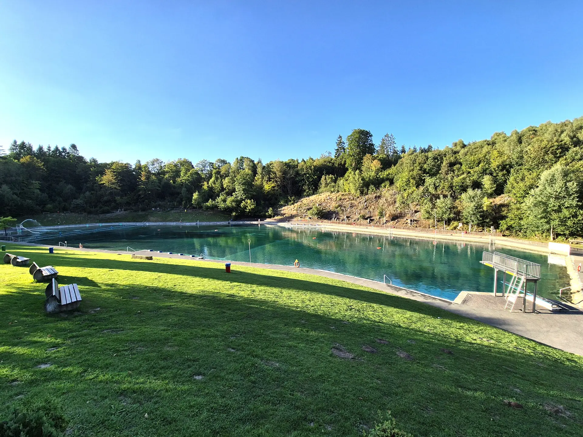 Frühschwimmen im Waldfreibad Gudenhagen startet ab 7.00 Uhr