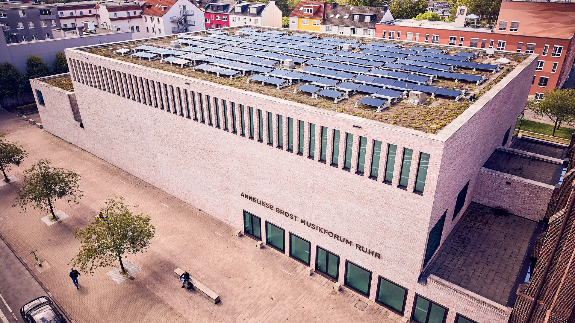 Photovoltaik-Erweiterung am Anneliese-Brost-Musikforum