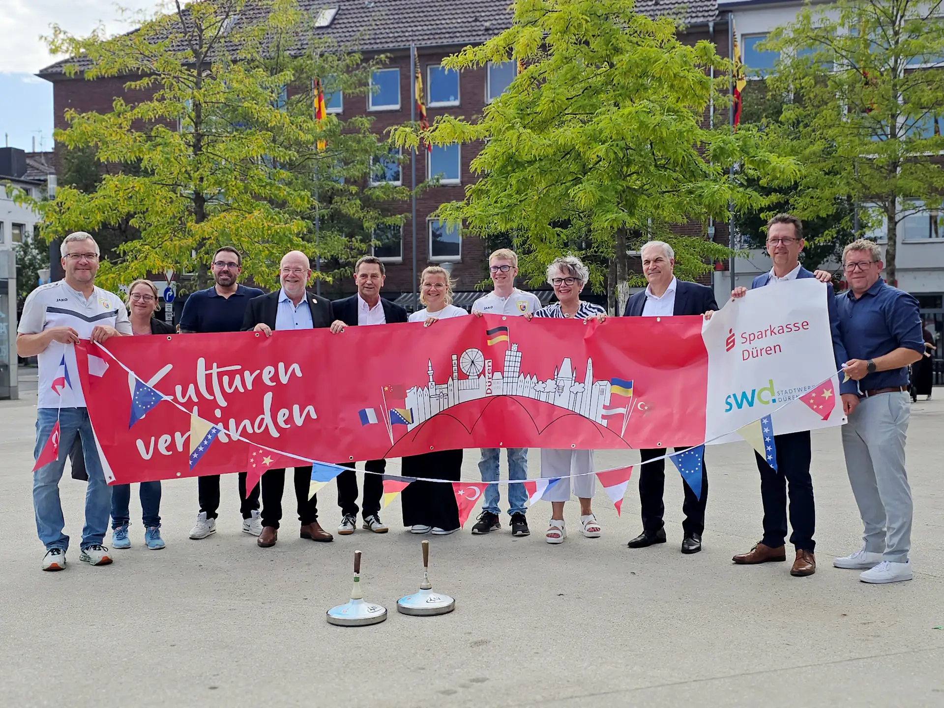 Partnerschaftsmeile beim 48. Stadtfest auf dem Kaiserplatz