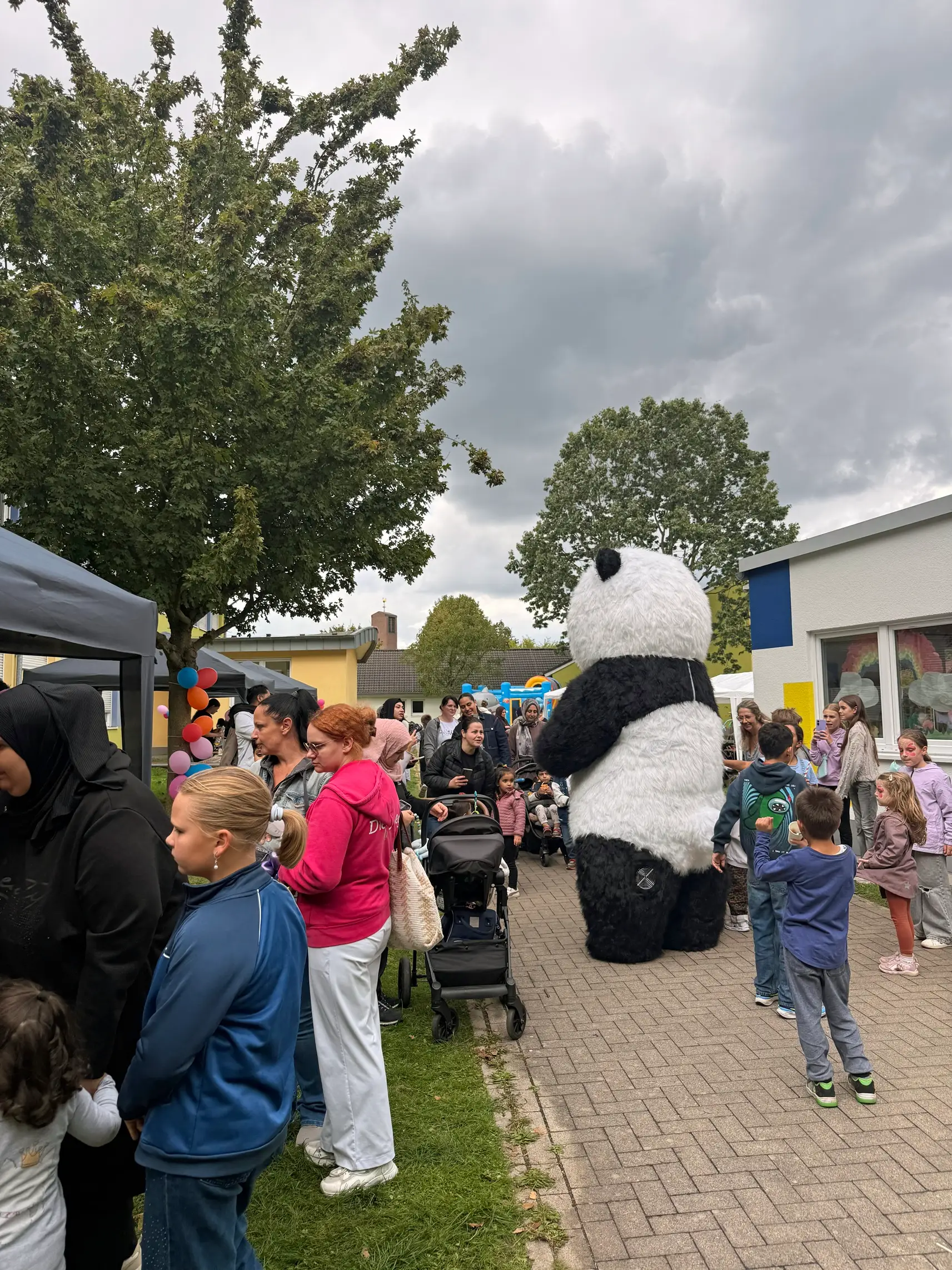nicht aus der bereitgestellten Quelle ableitbar, da das Bild nicht sichtbar ist.