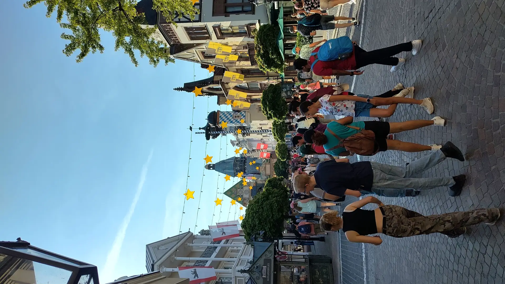 Jugendliche aus Höxter erobern den Europapark