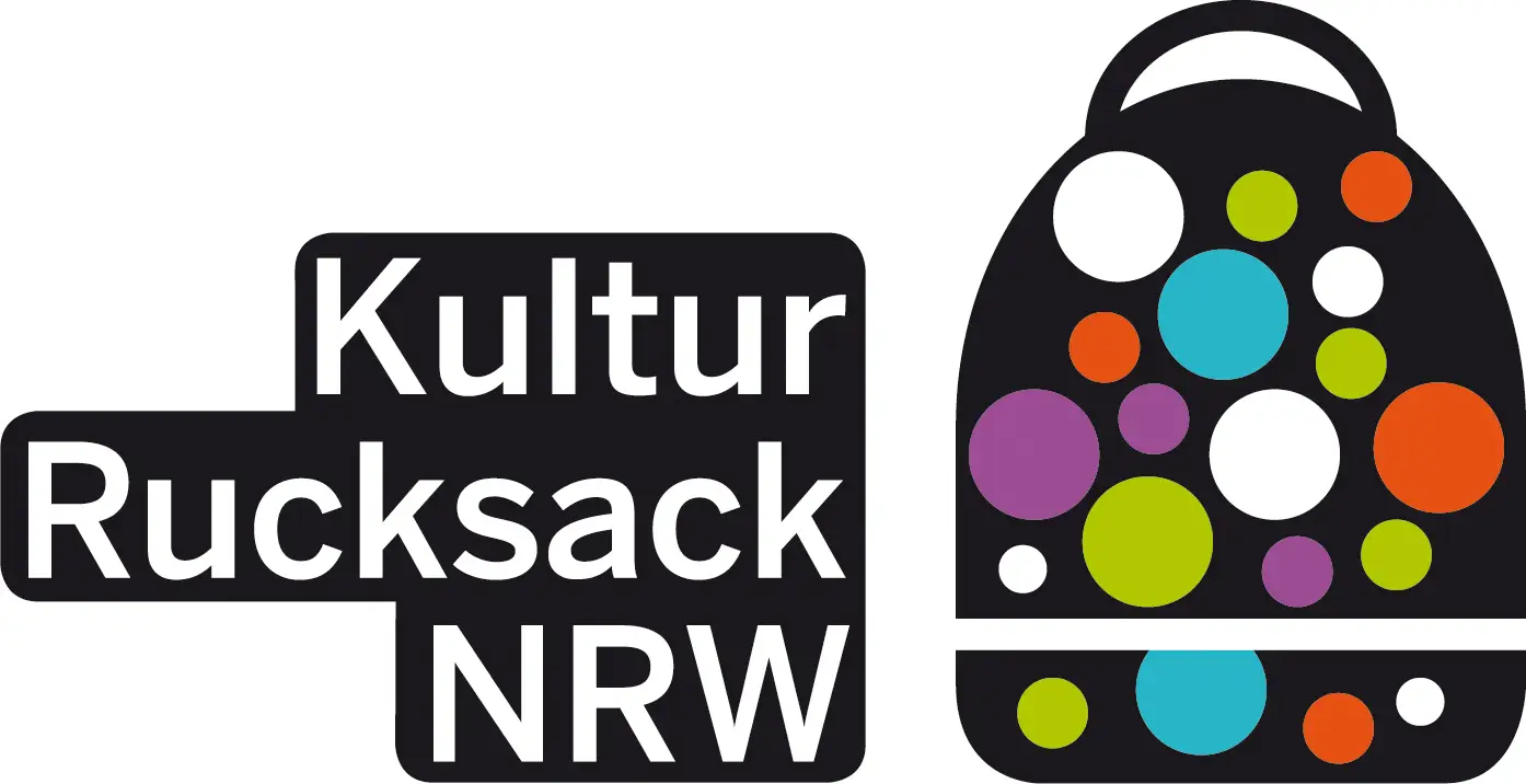 Plakatartige Grafik mit Text zum Kulturrucksack-Kreativprogramm für Kinder und Jugendliche in den Herbstferien.